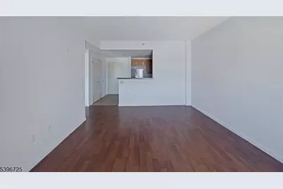 1 Carriage City Plz #1203, Rahway, NJ 07065 - Photo 4