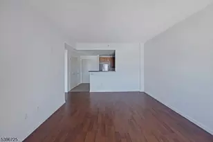 1 Carriage City Plz, Rahway, NJ 07065 - Photo 4