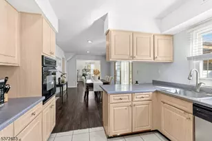 7 Concord Dr, Franklin Township, NJ 08873 - Photo 20