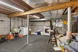 112 Wildflower Ln, Hillsborough Township, NJ 08844 - Photo 20