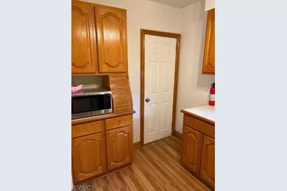 23 Barrington Ave, Clifton, NJ 07011 - Photo 14