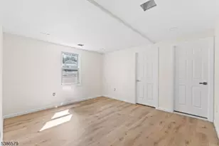 585 McChesney St, Orange, NJ 07050 - Photo 18