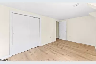 585 McChesney St, Orange, NJ 07050 - Photo 24