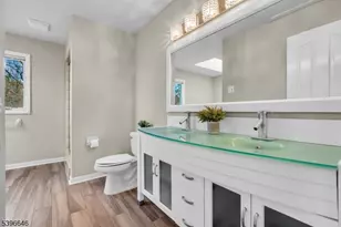 1 Holmes Ct, Bridgewater, NJ 08807 - Photo 22