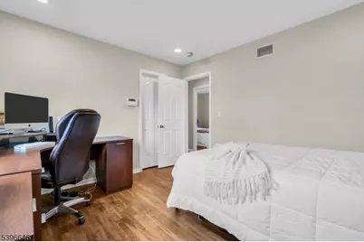 1 Holmes Ct, Bridgewater, NJ 08807 - Photo 30