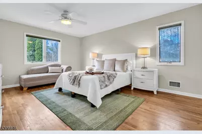1 Holmes Ct, Bridgewater, NJ 08807 - Photo 20