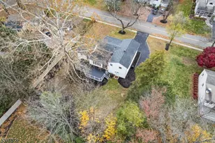 4 Leslie Ave, Florham Park, NJ 07932 - Photo 38