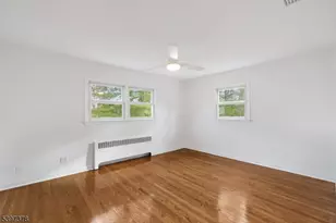 4 Leslie Ave, Florham Park, NJ 07932 - Photo 24