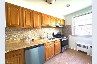 176 Millburn Ave #22, Millburn, NJ 07041 - Photo 2