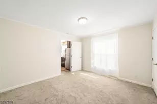 225 Albert St, Lodi, NJ 07644 - Photo 8