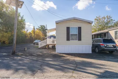 225 Albert St, Lodi, NJ 07644 - Photo 4