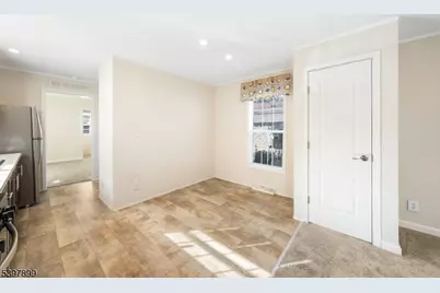 225 Albert St, Lodi, NJ 07644 - Photo 16