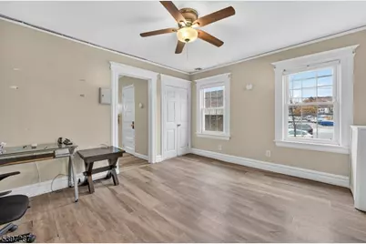 160 Bloomfield Ave, Verona, NJ 07044 - Photo 14