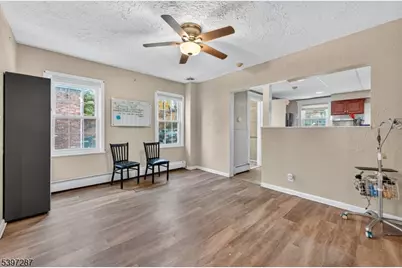 160 Bloomfield Ave, Verona, NJ 07044 - Photo 4