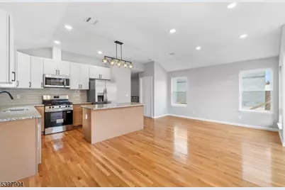 591 S 18th St, Newark, NJ 07103 - Photo 2