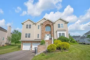 6 Jacob Way, Lopatcong Township, NJ 08865 - Photo 2