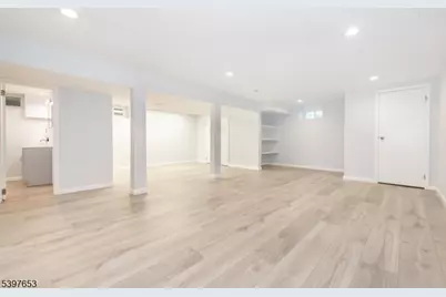 267 Washington Valley Rd, Randolph Township, NJ 07869 - Photo 32