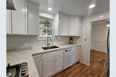 95 Cannonball Rd #3, Pompton Lakes, NJ 07442 - Photo 2