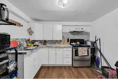 26 Center Oak Ave, Lawnside Boro, NJ 08045 - Photo 6