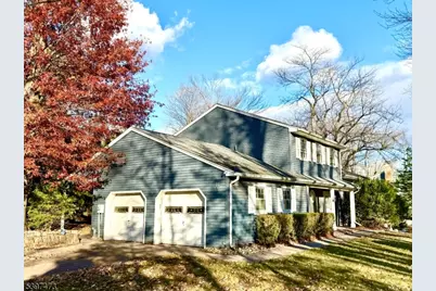8 New England Dr, Parsippany, NJ 07034 - Photo 2