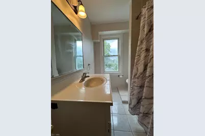 135 W Chrystal St, Dover, NJ 07801 - Photo 14