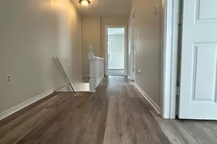 135 W Chrystal St, Dover, NJ 07801 - Photo 12