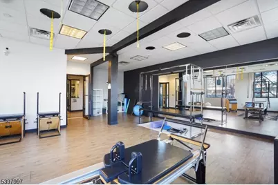 10 E Willow St, Millburn, NJ 07041 - Photo 10