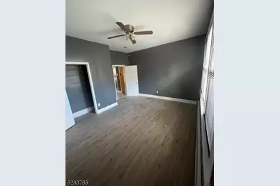 32 Rosehill Pl #1, Irvington, NJ 07111 - Photo 2