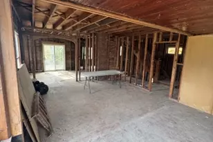 898 Lancaster Rd, Ridgefield, NJ 07657 - Photo 4