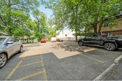 377 Park St, Hackensack, NJ 07601 - Photo 4