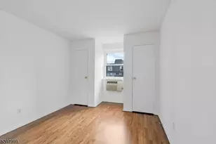 377 Park St, Hackensack, NJ 07601 - Photo 14