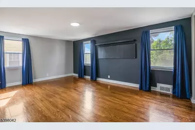 16 Pleasant Ave, Belleville, NJ 07109 - Photo 24