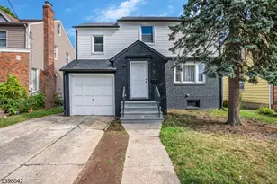 16 Pleasant Ave, Belleville, NJ 07109 - Photo 2