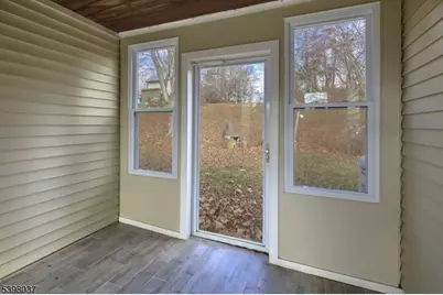 10 Maple St, Peapack Gladstone Boro, NJ 07934 - Photo 12