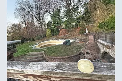 19 Powder Hill Rd, Saddle River, NJ 07458 - Photo 4