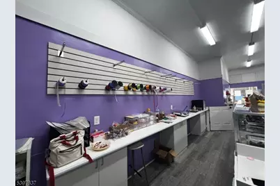 580 Lafayette Ave, Hawthorne, NJ 07506 - Photo 10