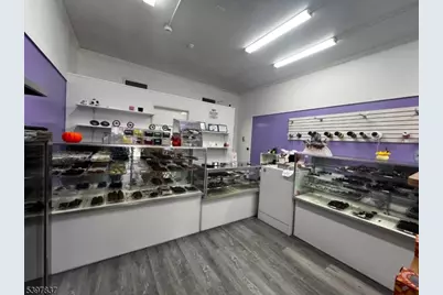 580 Lafayette Ave, Hawthorne, NJ 07506 - Photo 8