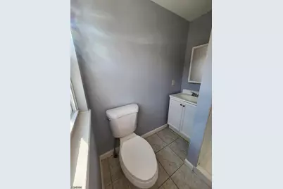 10 Westcott St, Bloomfield, NJ 07003 - Photo 8