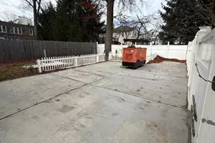 409 E Elm St, Linden, NJ 07036 - Photo 8