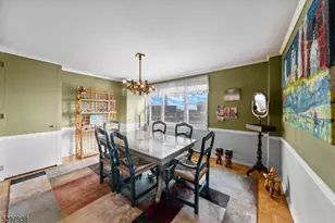 2000 Linwood Ave, Fort Lee, NJ 07024 - Photo 8