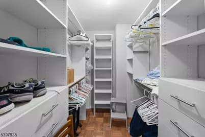 2000 Linwood Ave #9W, Fort Lee, NJ 07024 - Photo 18