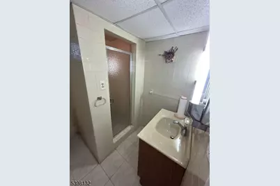 95 Bogert St, Totowa, NJ 07512 - Photo 12