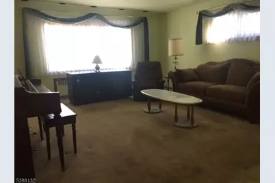 95 Bogert St, Totowa, NJ 07512 - Photo 4