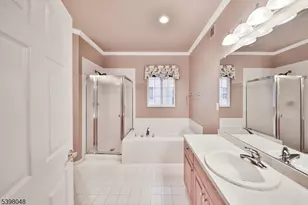 107 Kensington Cir, White Township, NJ 07823 - Photo 20