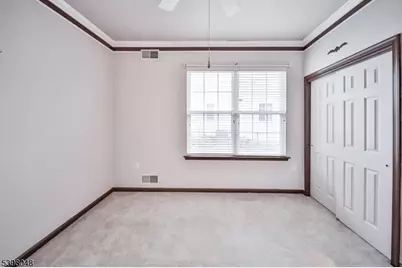 107 Kensington Cir, White Township, NJ 07823 - Photo 20