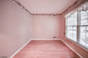 107 Kensington Cir, White Township, NJ 07823 - Photo 22