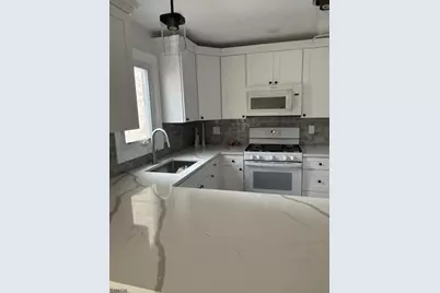 21 Teaberry Dr, Edison Twp., NJ 08820 - Photo 2