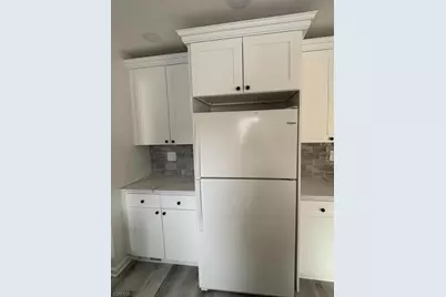 21 Teaberry Dr, Edison Twp., NJ 08820 - Photo 4