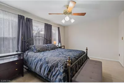 63 Jefferson Ct, Raritan Township, NJ 08822 - Photo 12