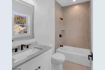 182 25th St, Paterson, NJ 07514 - Photo 8